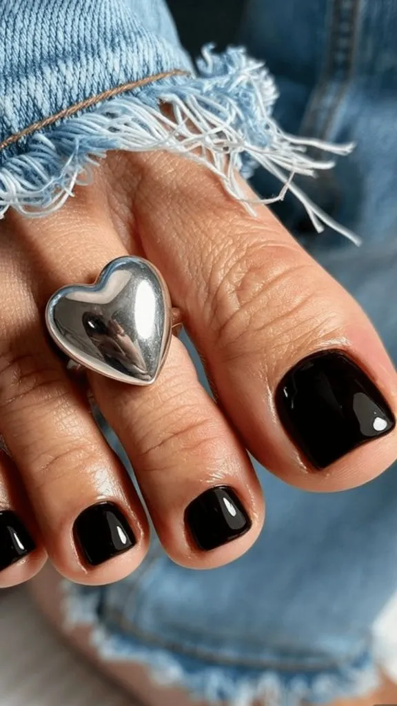 Glossy Black With Silver Heart Ring Detail