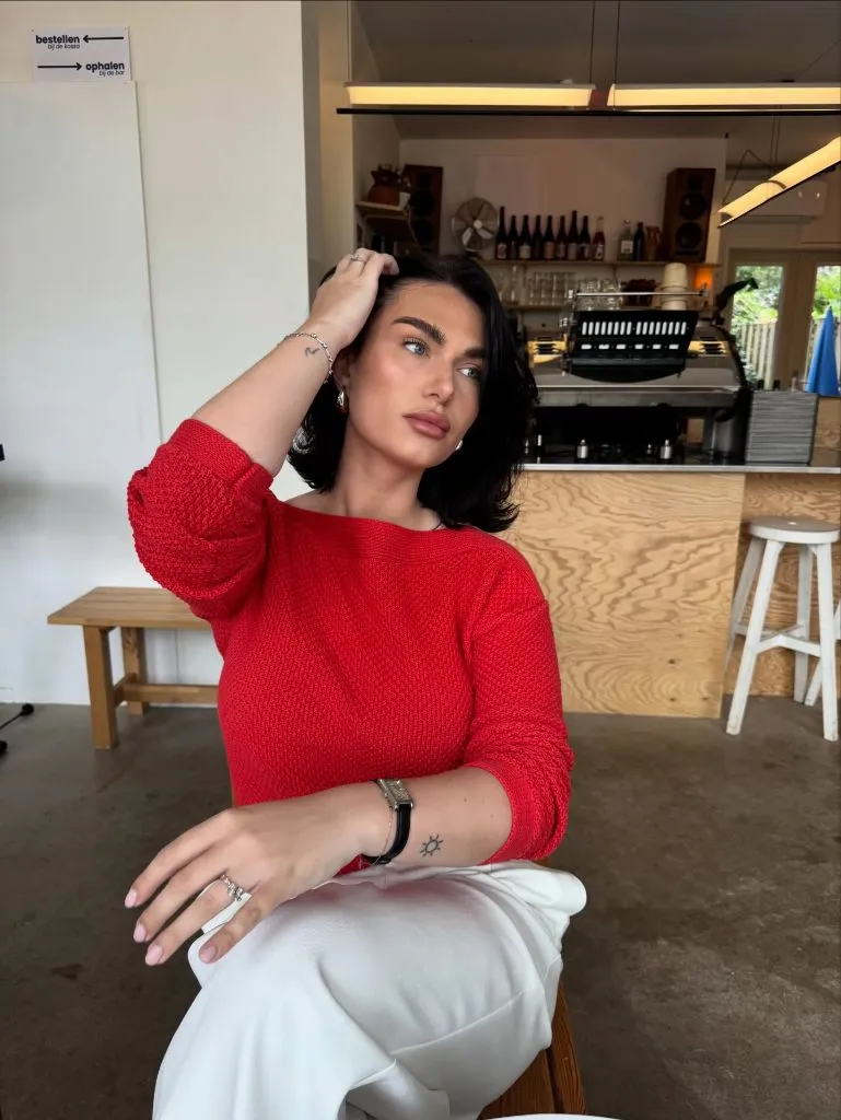 Red Sweater Look