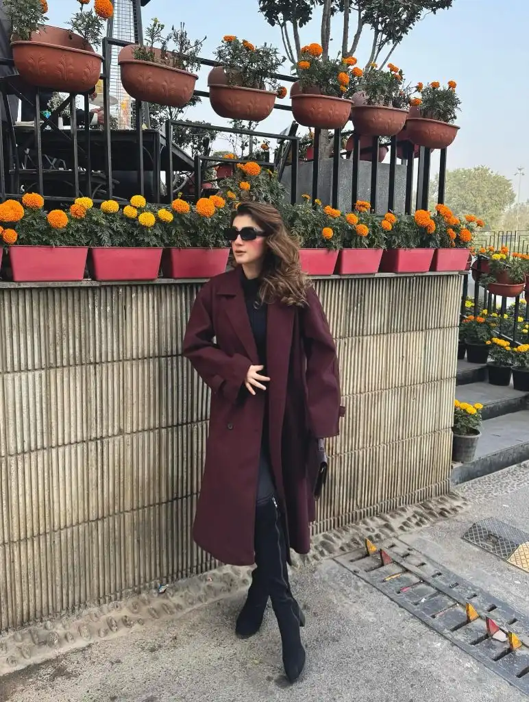 Burgundy coat outfit