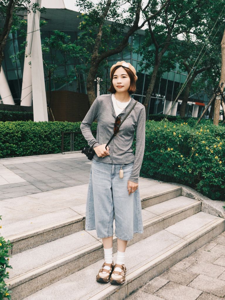 Grey cardigan over white tee, denim culottes, sandals and beret
