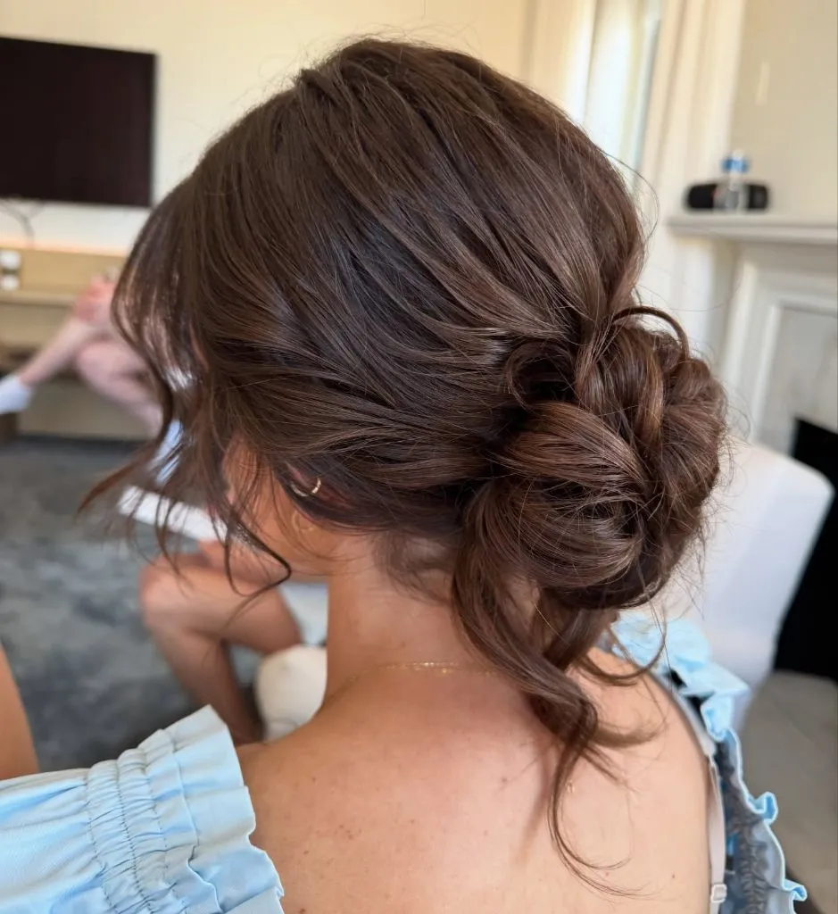 Fall Hairstyles for Office 2026 Effortless Textured Low Bun with Soft Volume