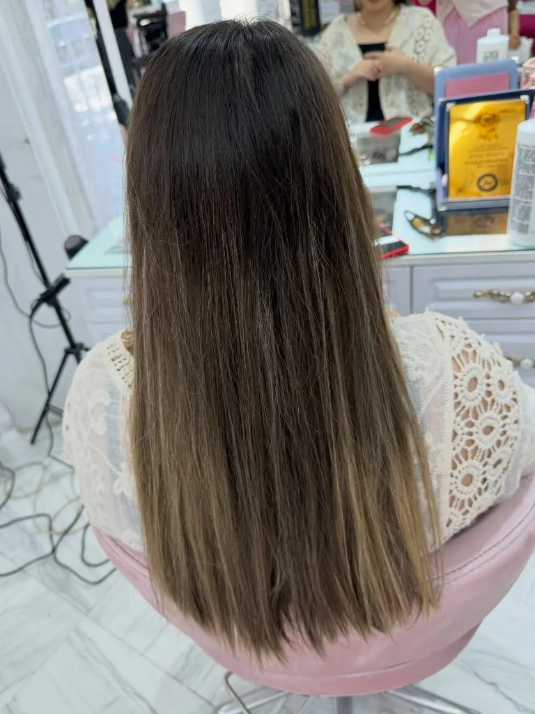 Fall Hair Colour Ideas 2026 Silky Warm Brunette With Subtle Sun-Kissed Ends