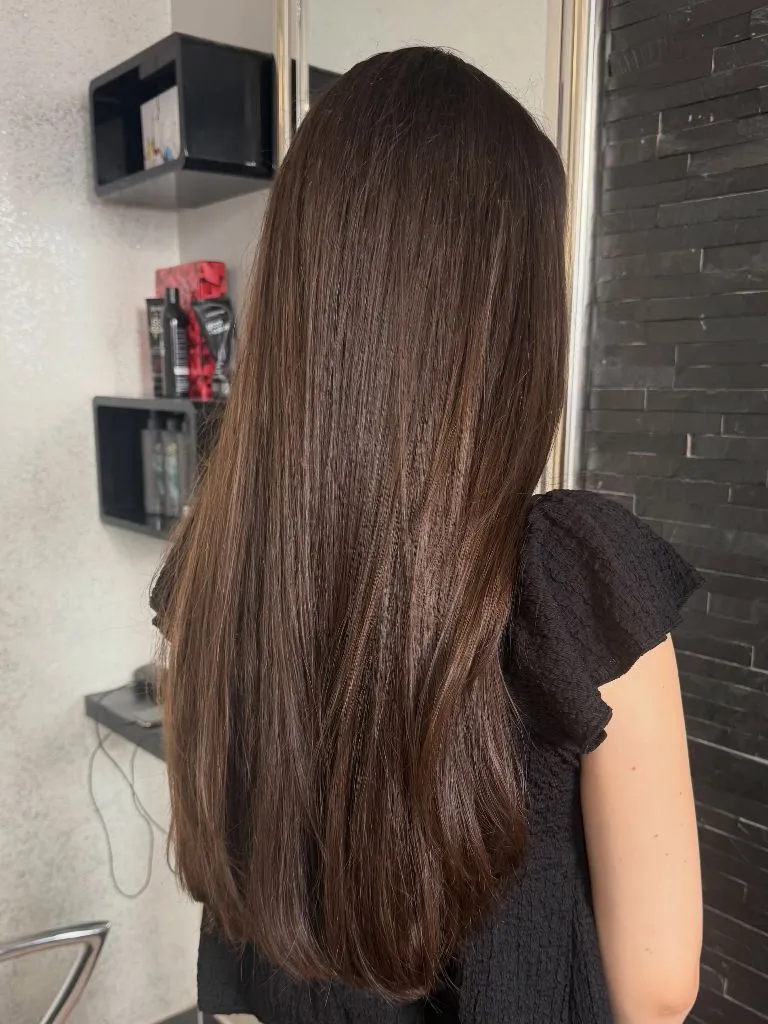 Fall Hairstyles 2026 Rich Chocolate Brunette With Healthy Velvet Shine