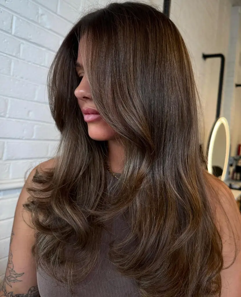 Fall Hairstyles 2026 Deep Chocolate Brunette With Warm Caramel Airlights