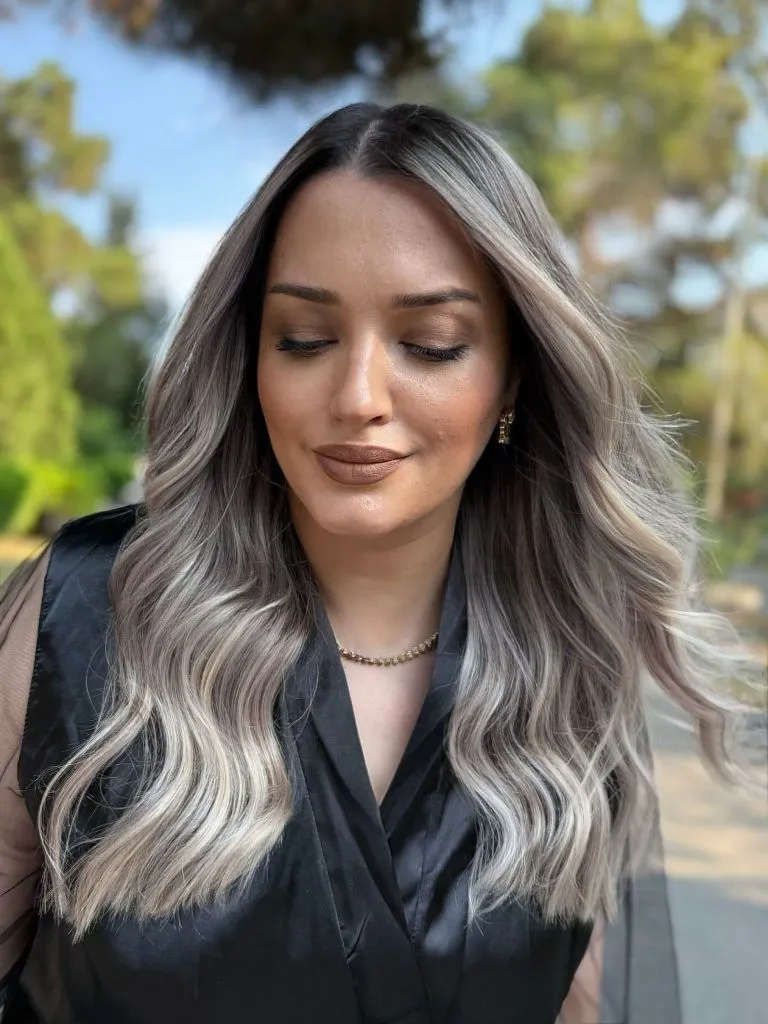Fall Hair Colour Ideas 2026 Cool Silver Blonde With Smoky Root Transition