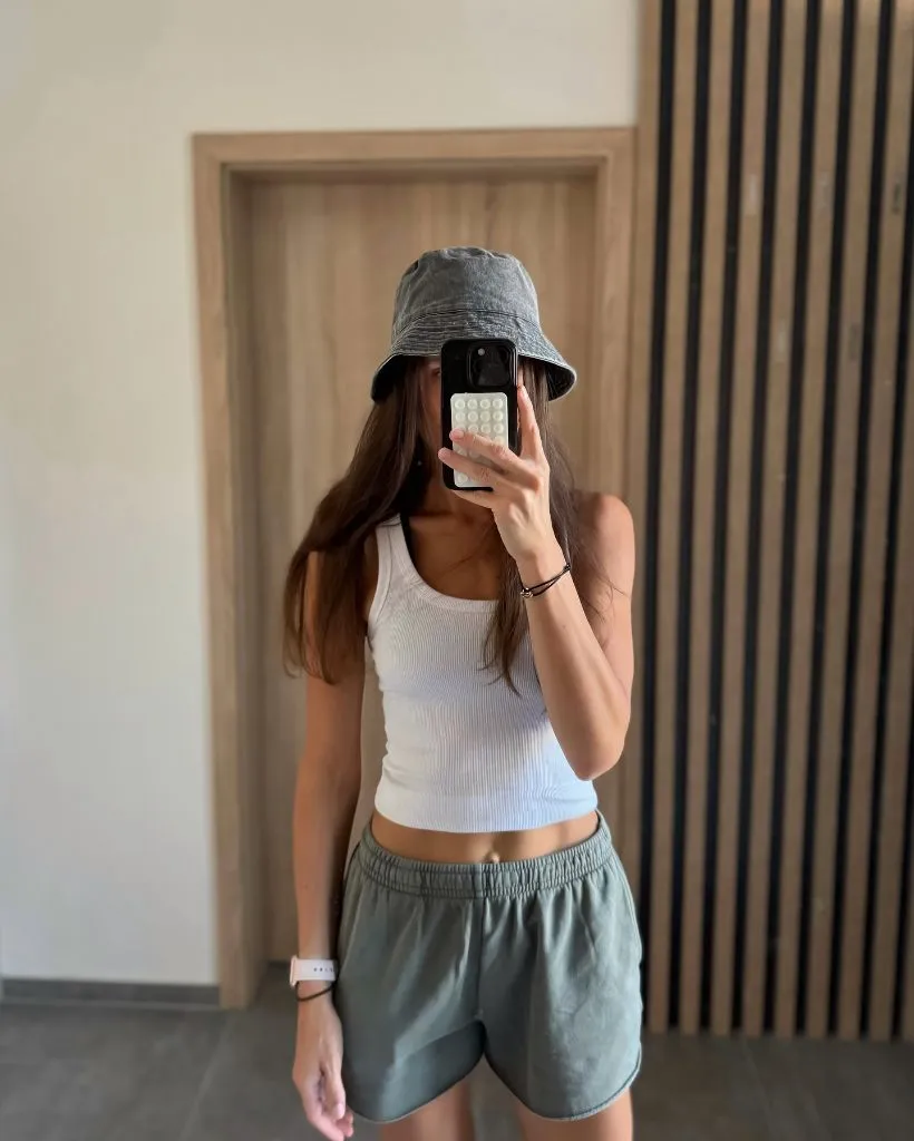 Outfit 7