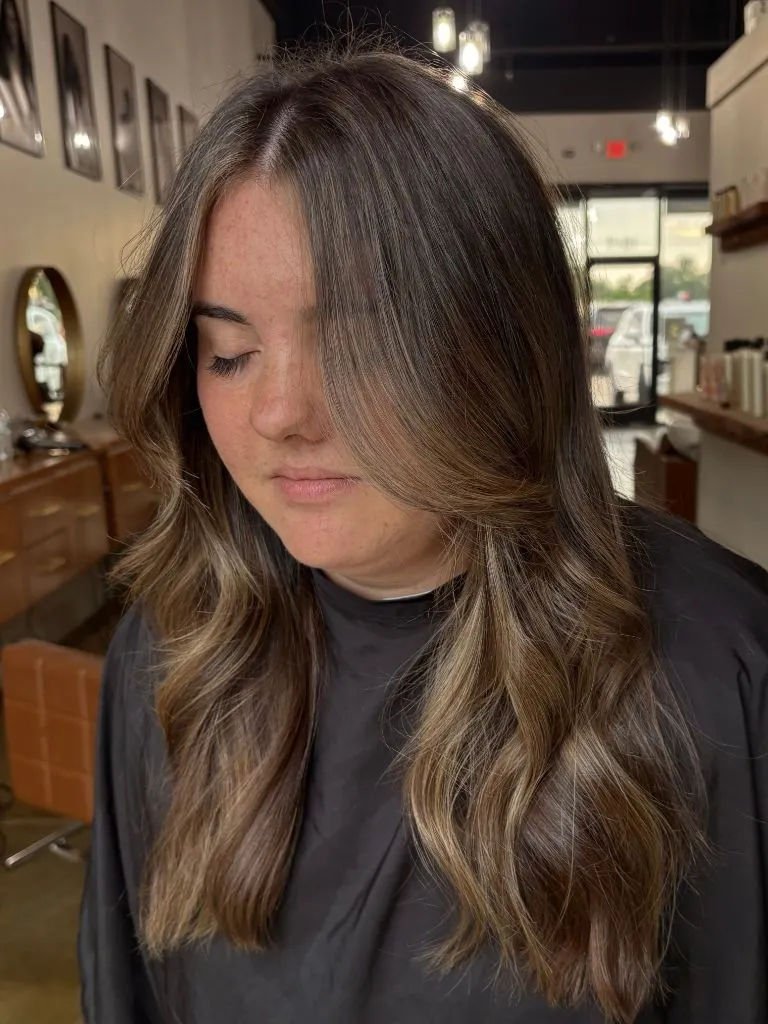 Fall Brunette Hair Colour 2026 Honey-Touched Brunette With Sun-Kissed Face-Framing Highlights