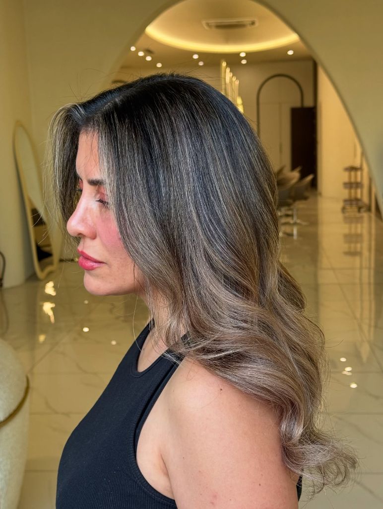 Fall Hair Colour Ideas 2026 Dark Ash Brunette With Soft Mushroom Blonde Face-Framing