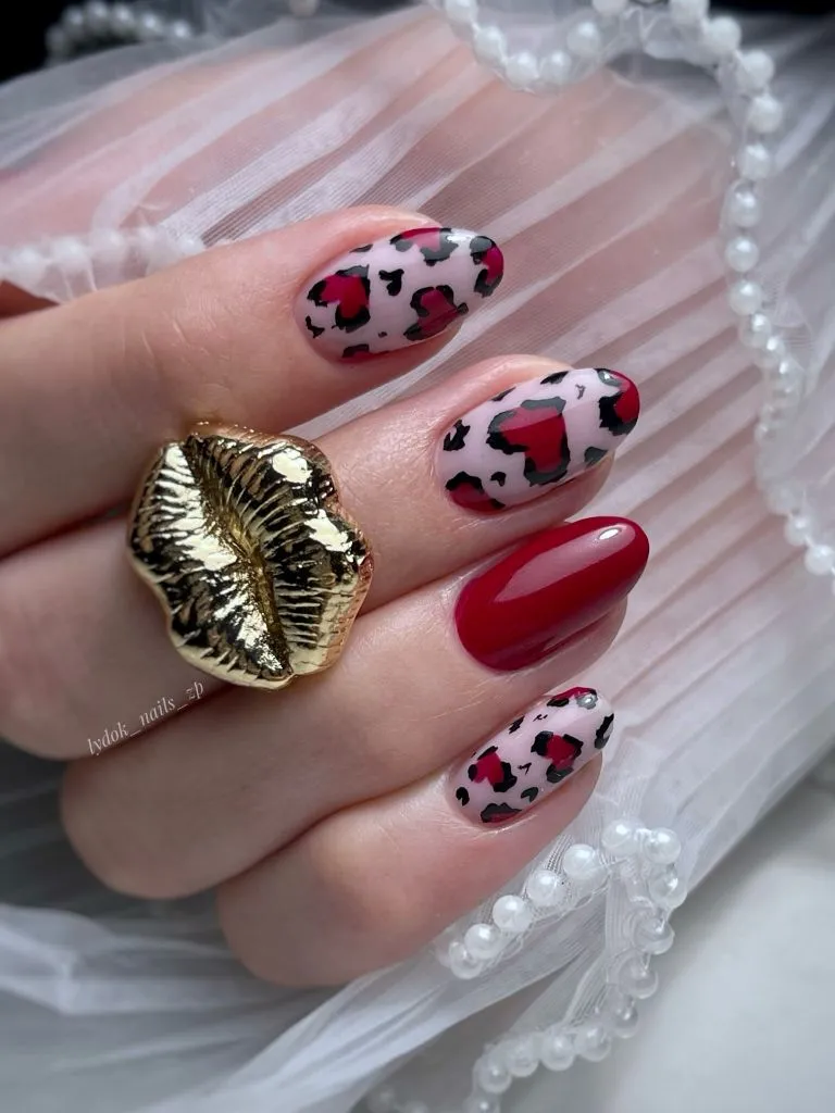 Fall Nail Inspiration 2026 Red and Pink Leopard Print Oval Nails