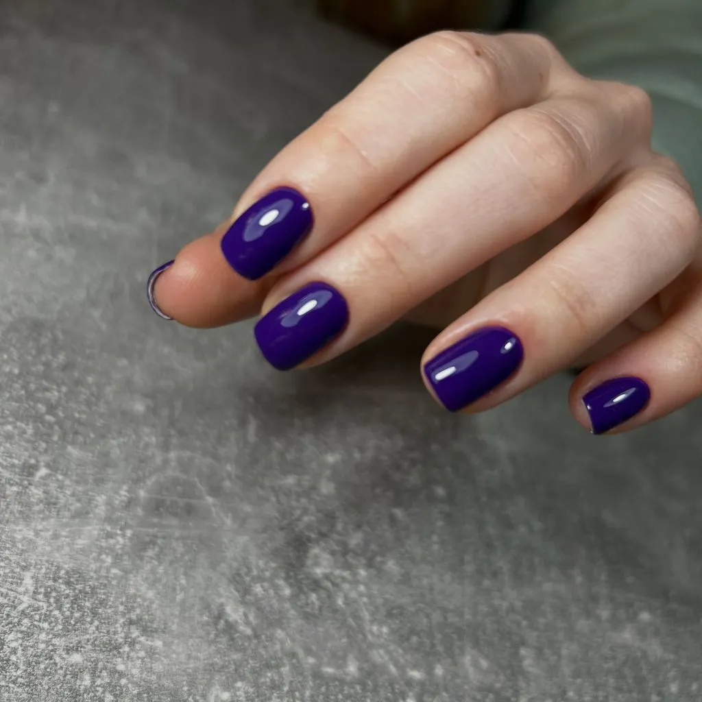 Fall Nail Inspiration 2026 Deep Purple Glossy Short Square Nails