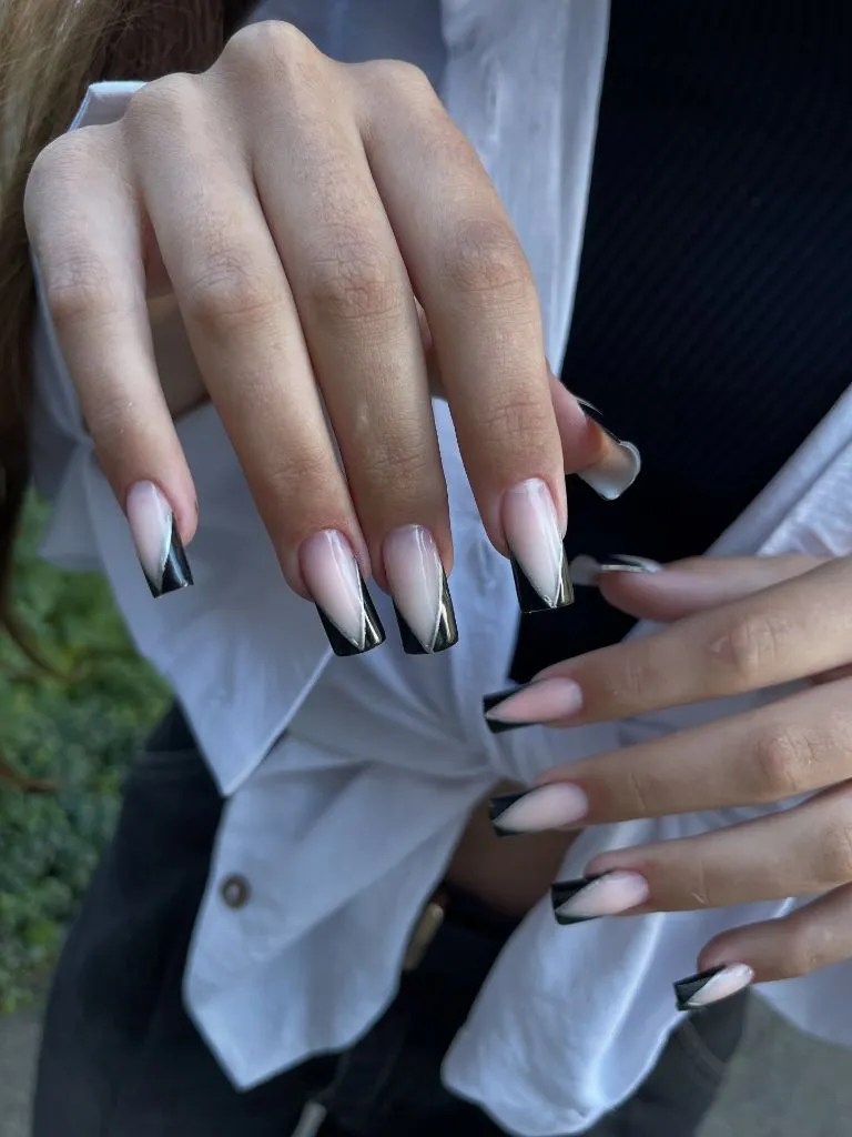 Fall Wedding Nails 2026 Black Chrome V-Tip French On Long Coffin Nails