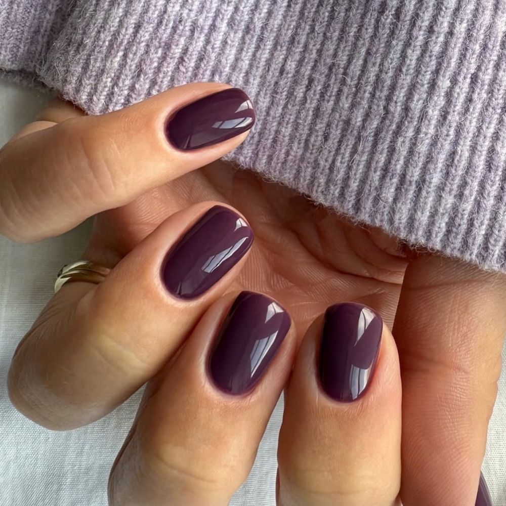 Deep plum purple nails