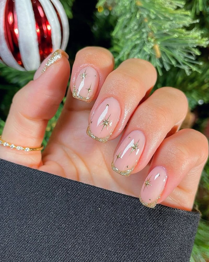 Sparkly gold glitter Christmas nails