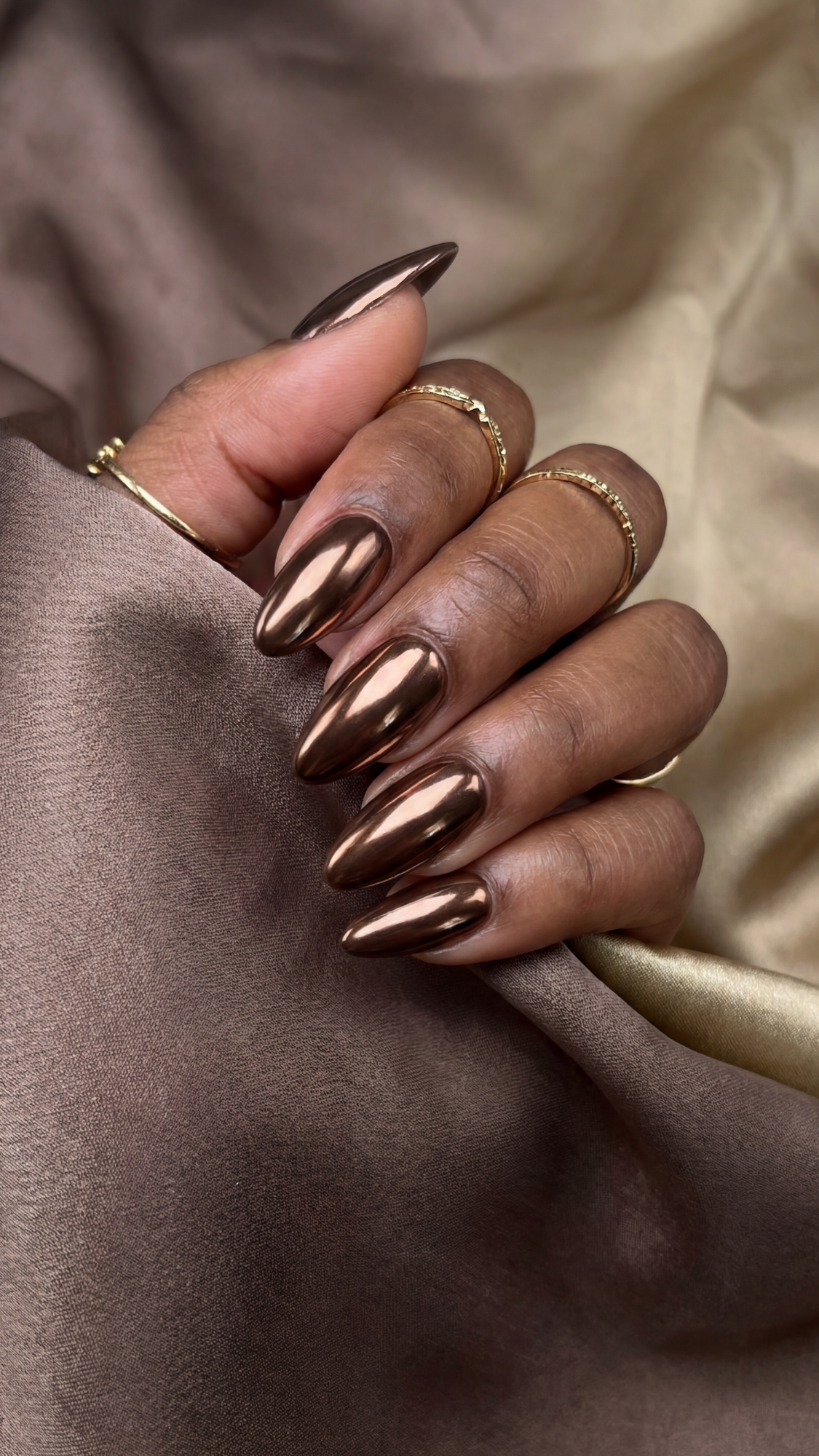 Cocoa Glaze: medium cocoa brown with glazed light