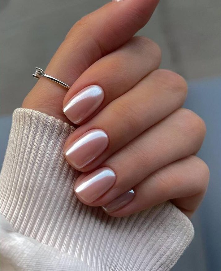 Coffin nails in sheer rose-beige nude polish