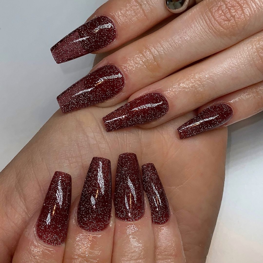 Mulberry shimmer coffin acrylic nails with fine all-over micro glitter