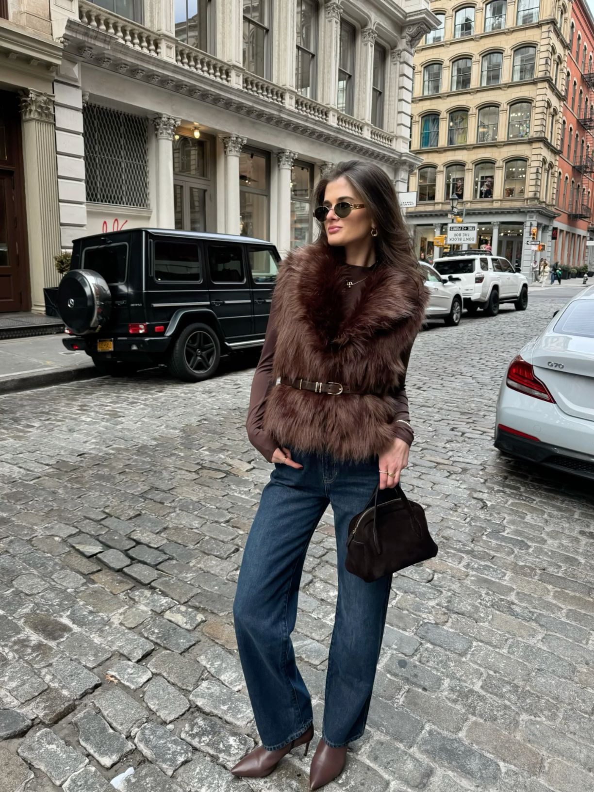 Faux fur gilet vest outfit