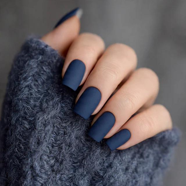 Matte navy blue nails