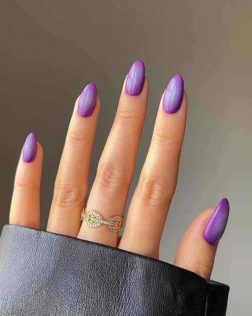Lilac Whisper: a soft lilac aura floating over a milky base