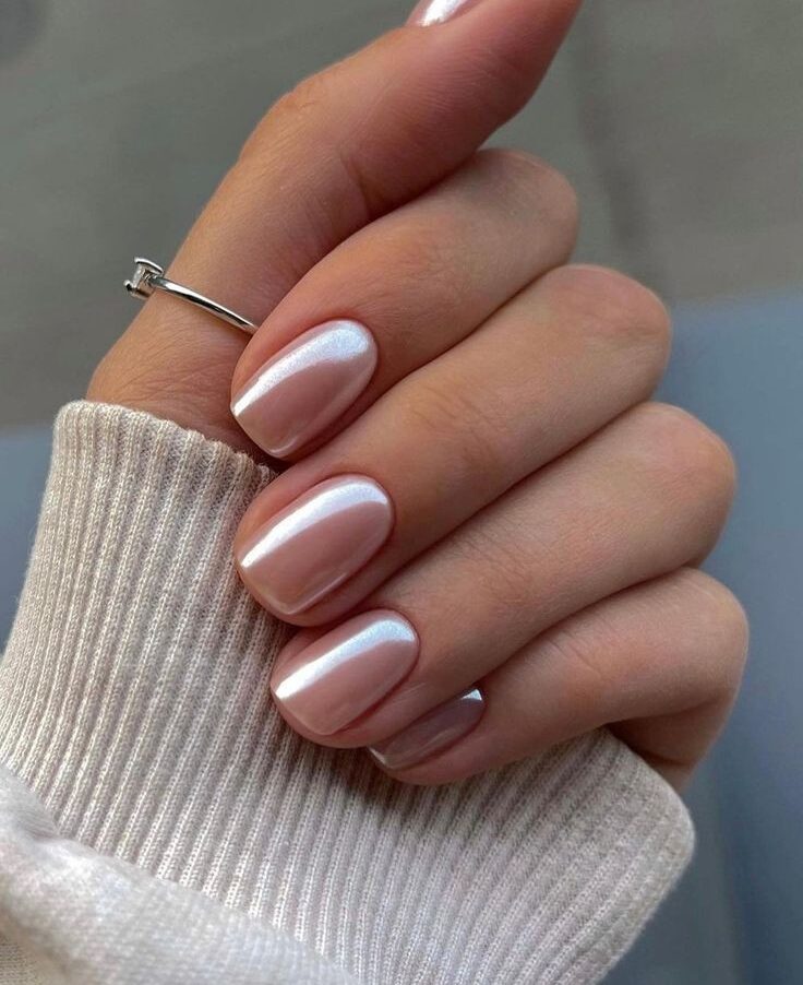 Champagne nude sheer nails