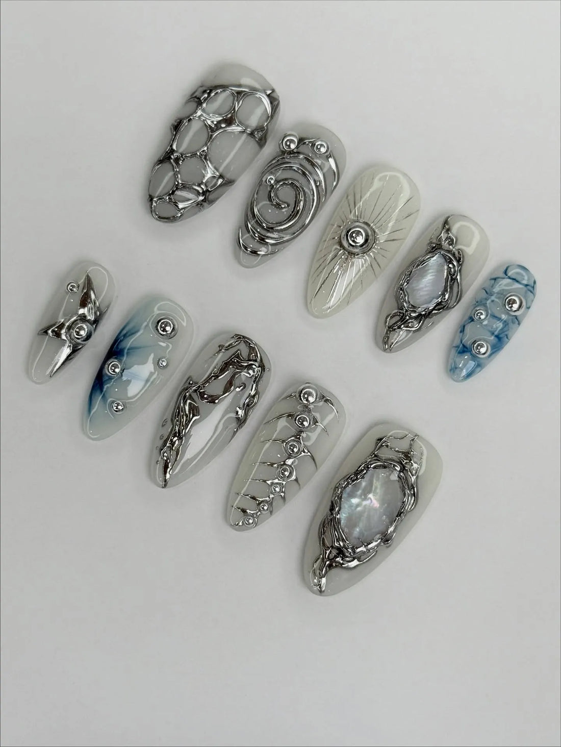 Silver chrome marble press-on nails