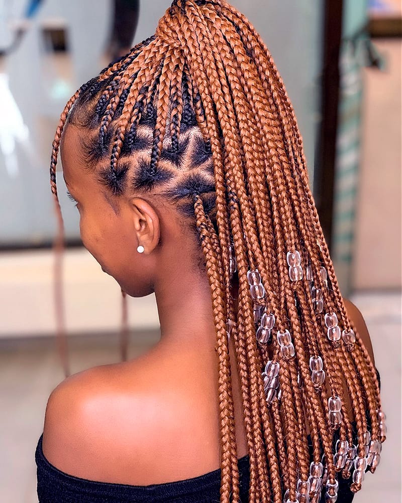 Bronde brown-blonde knotless braids