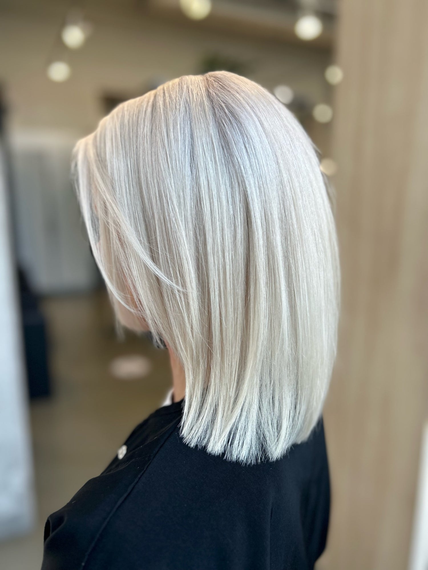 Icy platinum shoulder cut with sleek finish