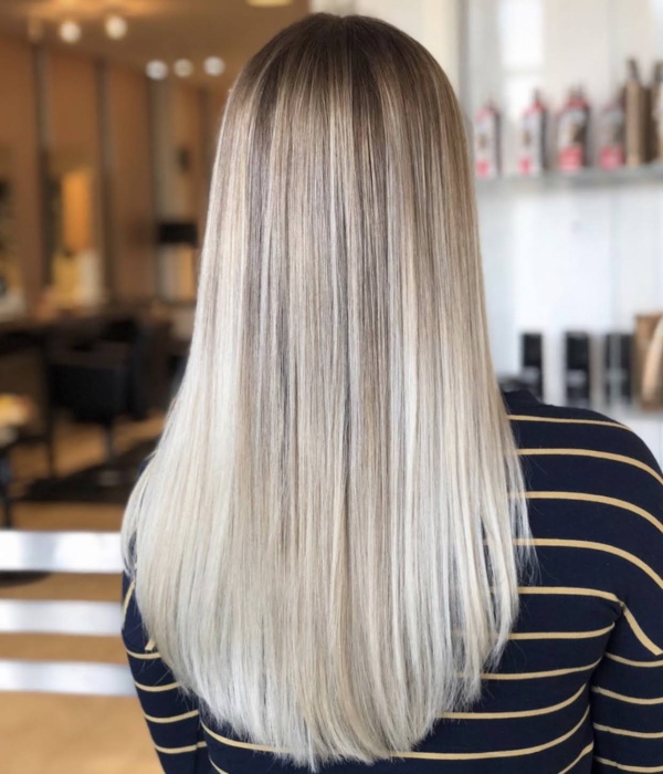 Salon-crafted brunette balayage with a natural blend