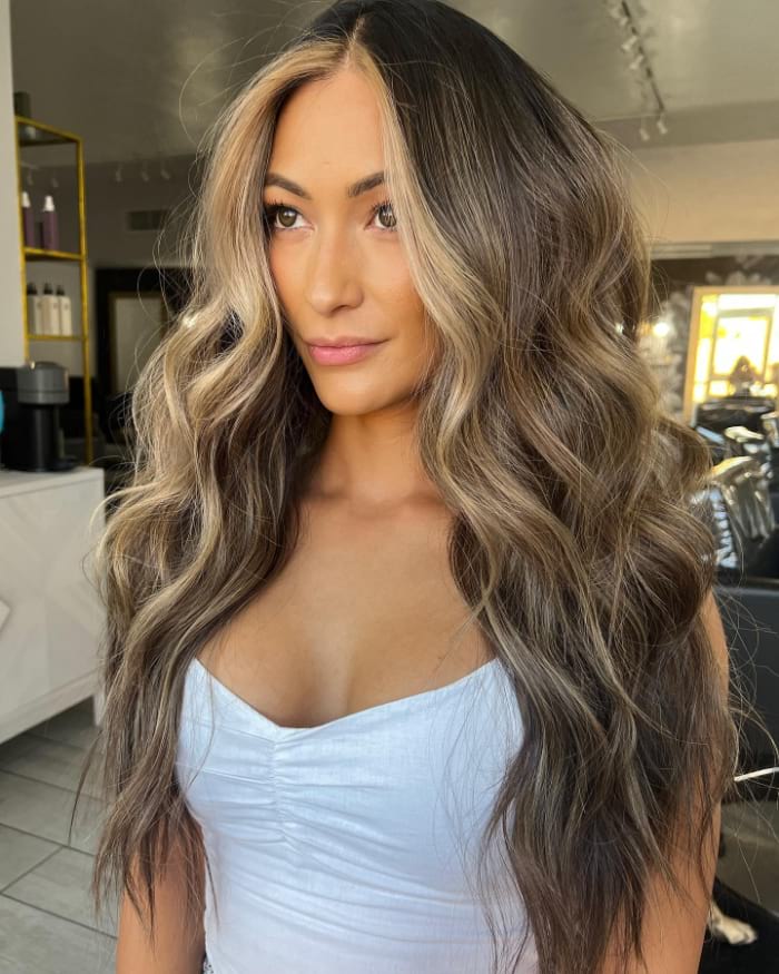 Bronde long hair with bright blonde face-framing money-piece highlights