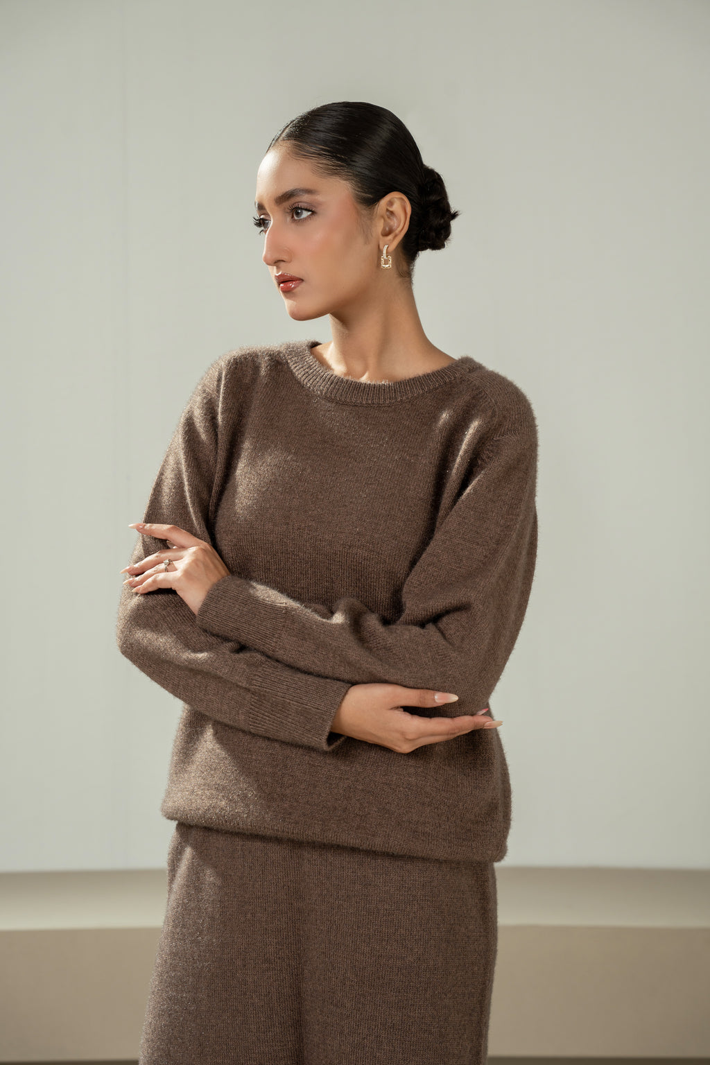 Brown knitted co-ord set with matching top and bottoms