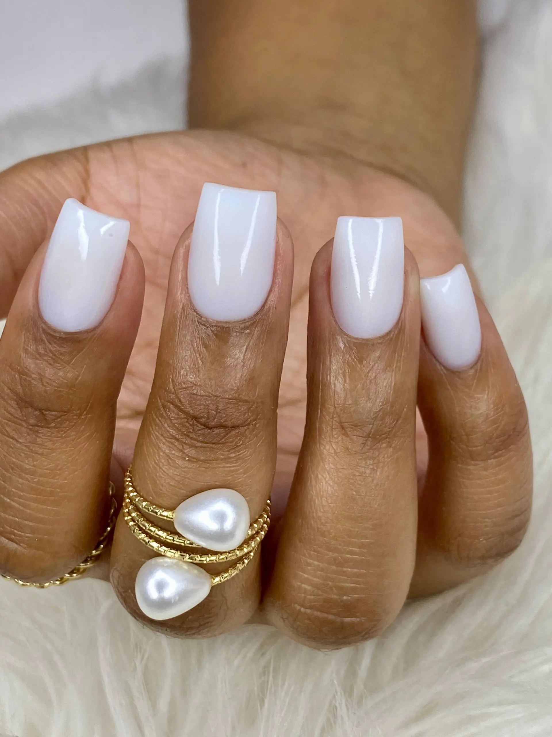 Short square nails in frosted pearly white