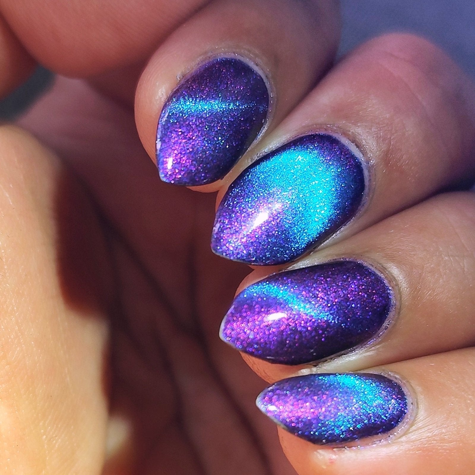 Multichrome glitter nails shifting teal violet and magenta