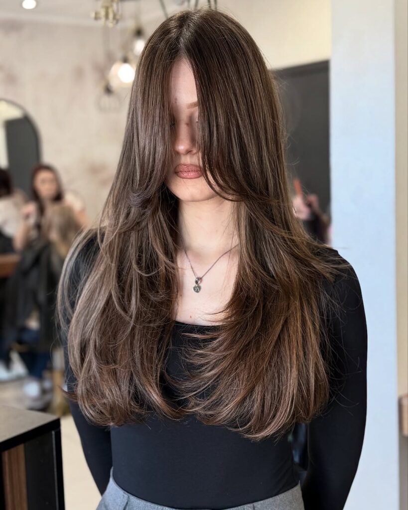 Butterfly haircut with long bouncy layers