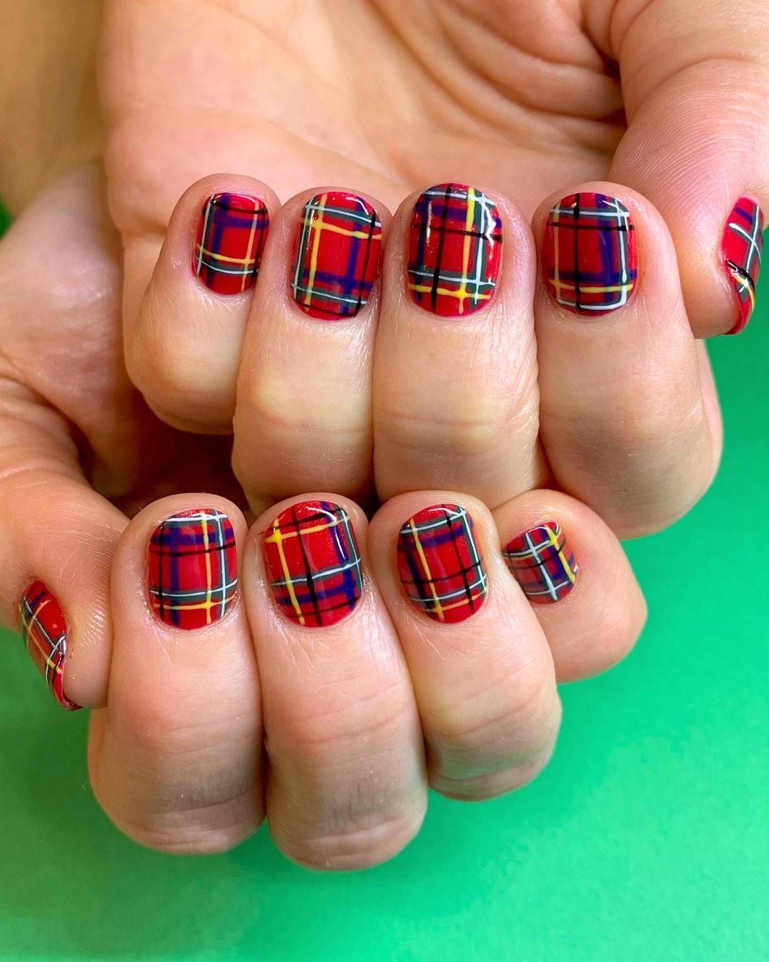 Short nails with tartan plaid nail art